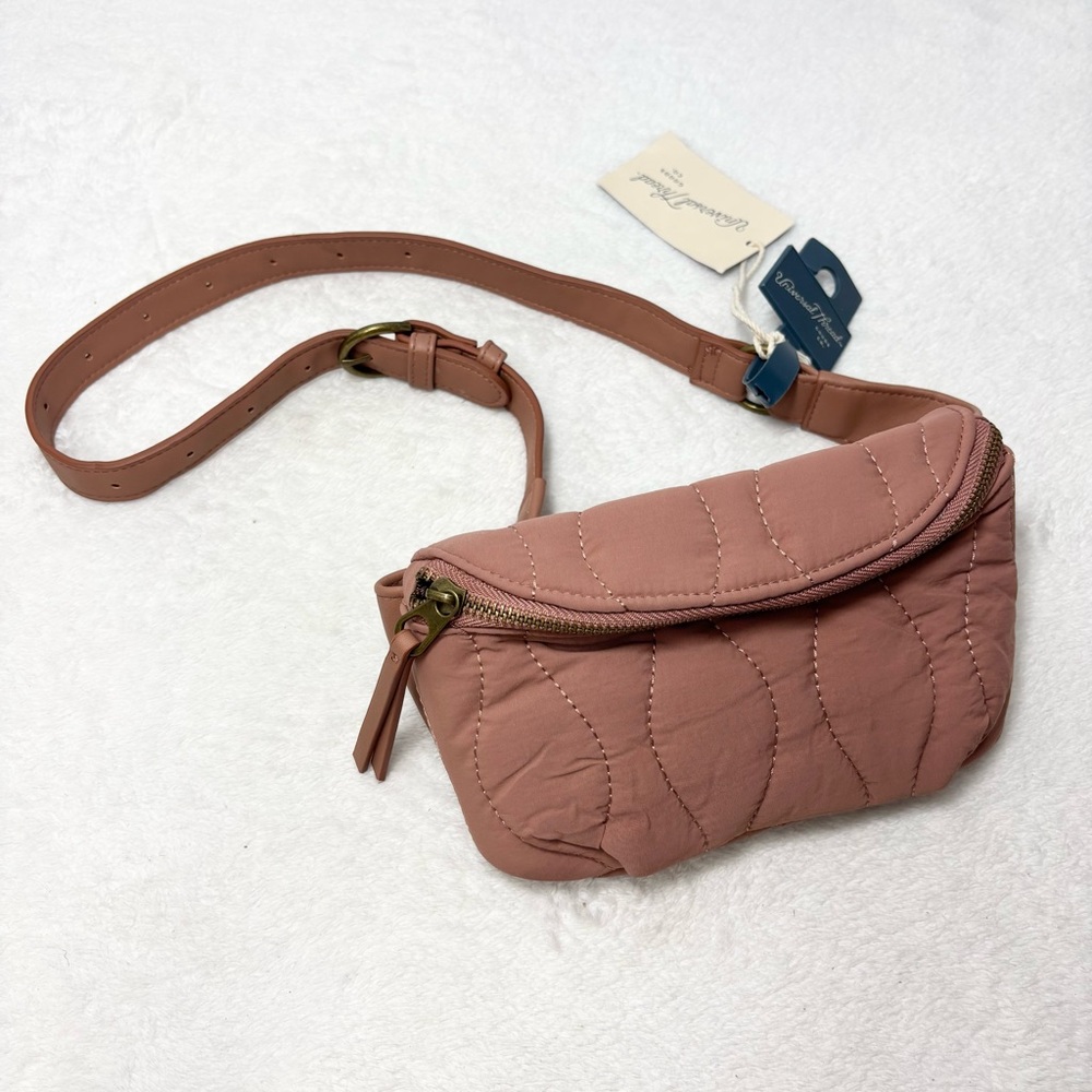NWT Universal Thread Quilted Mauve Pink Crossbody Belt Bag